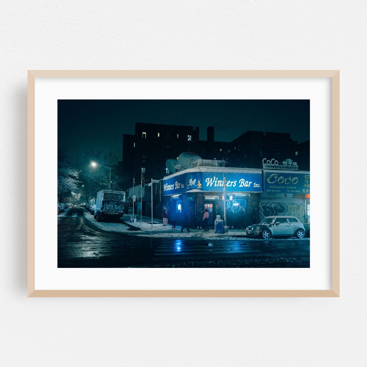 Winners Bar, Elmhurst 02 – image 1 of 6