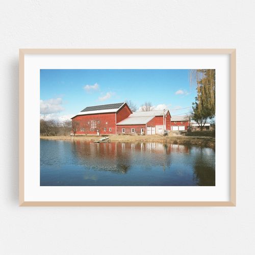 Red Barn, Elizaville