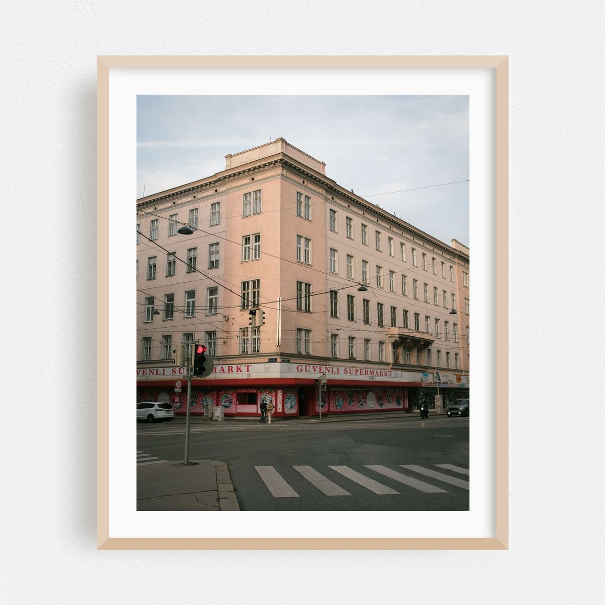 Güvenli Supermarkt, Vienna – image 1 of 12