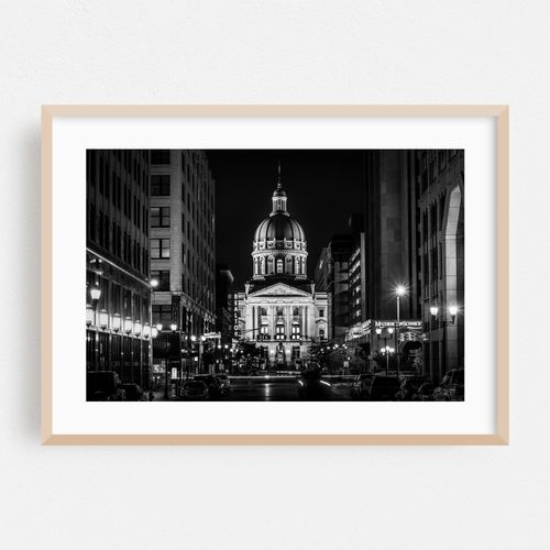 Market St & The Statehouse B&W