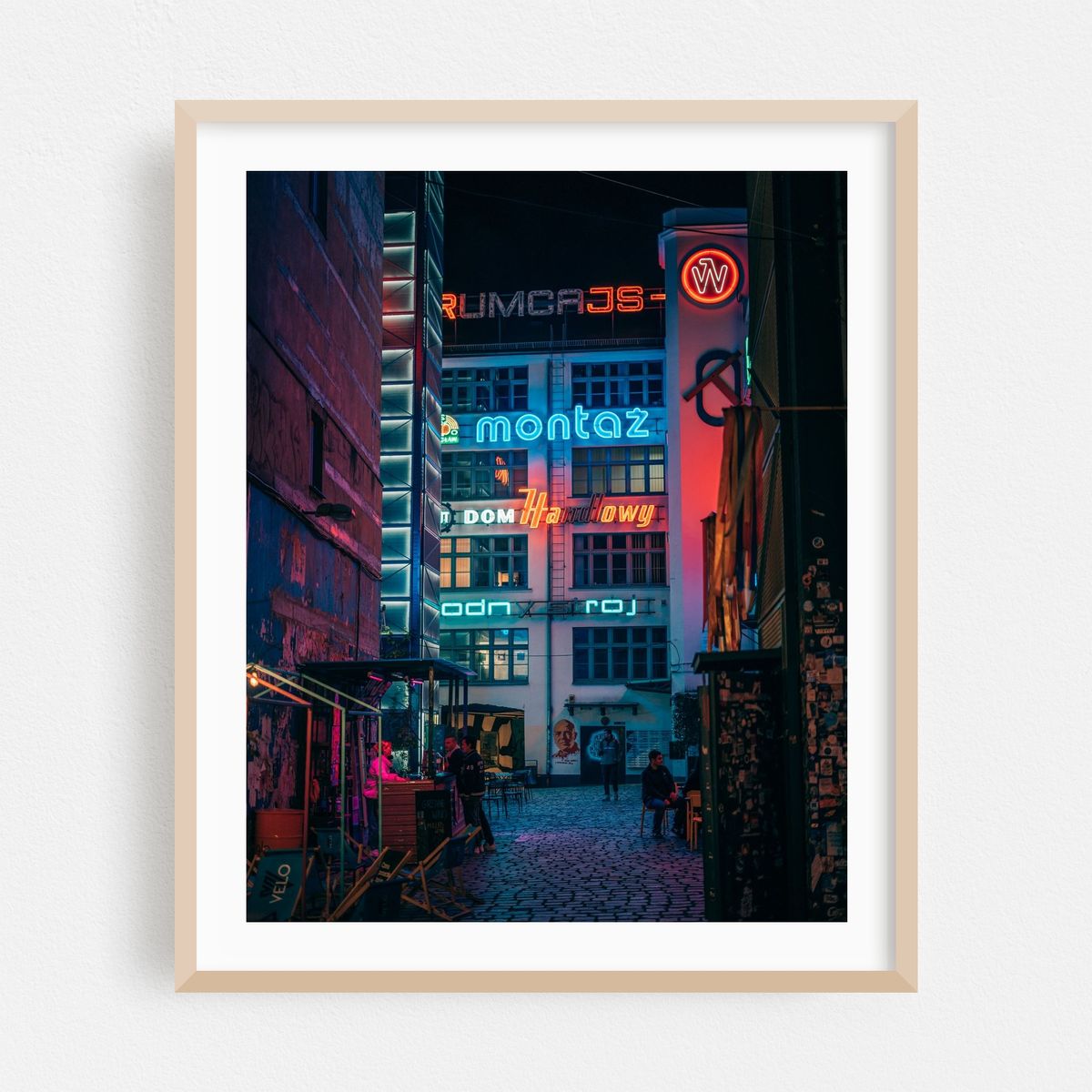 Galeria Neon Side, Wrocław 01 – image 1 of 12