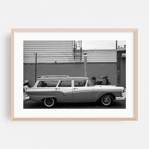 Country Sedan B&W