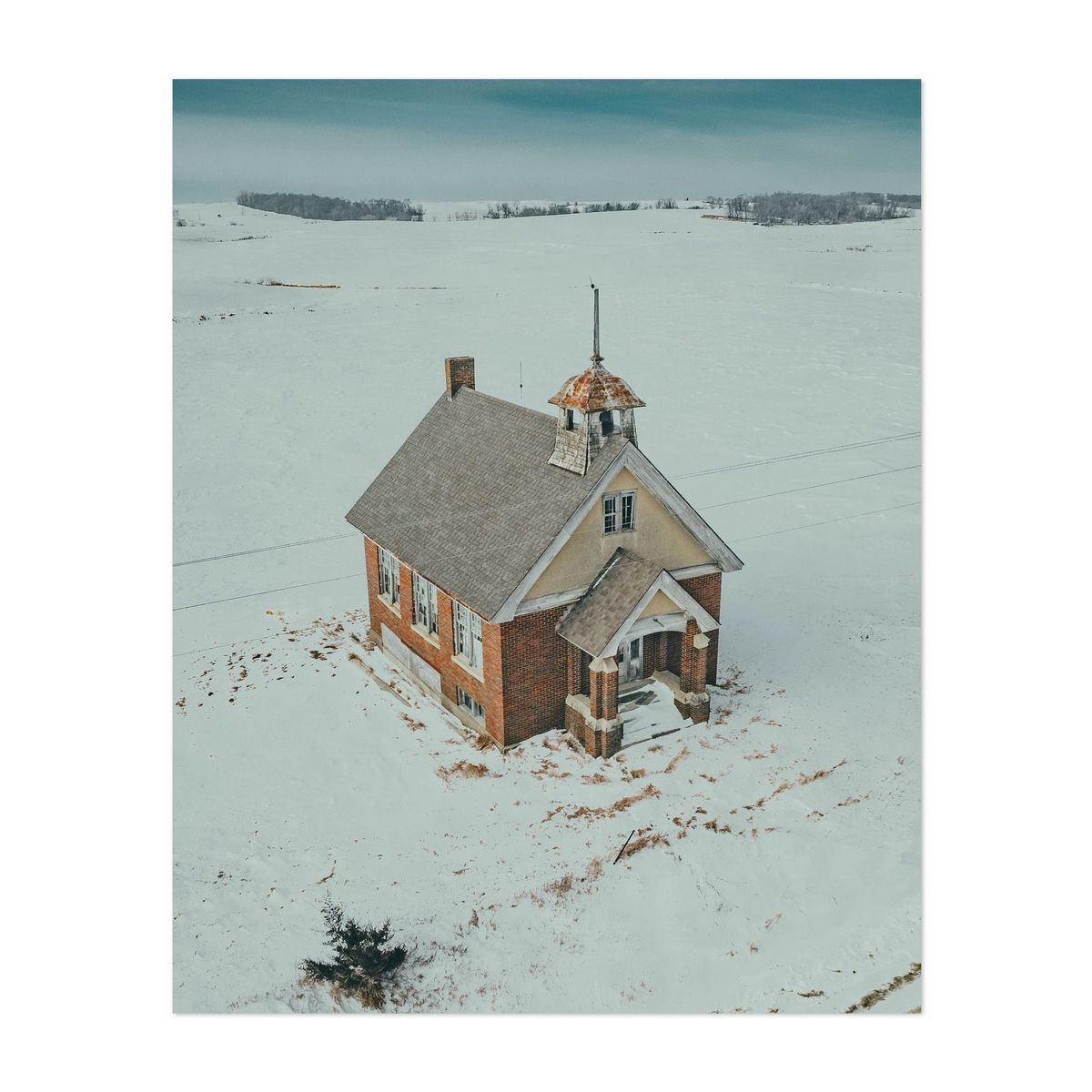 Abandoned Ludlow School House 01 – image 1 of 2