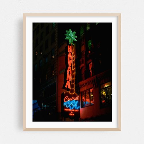 Havana Central Neon, Times Square