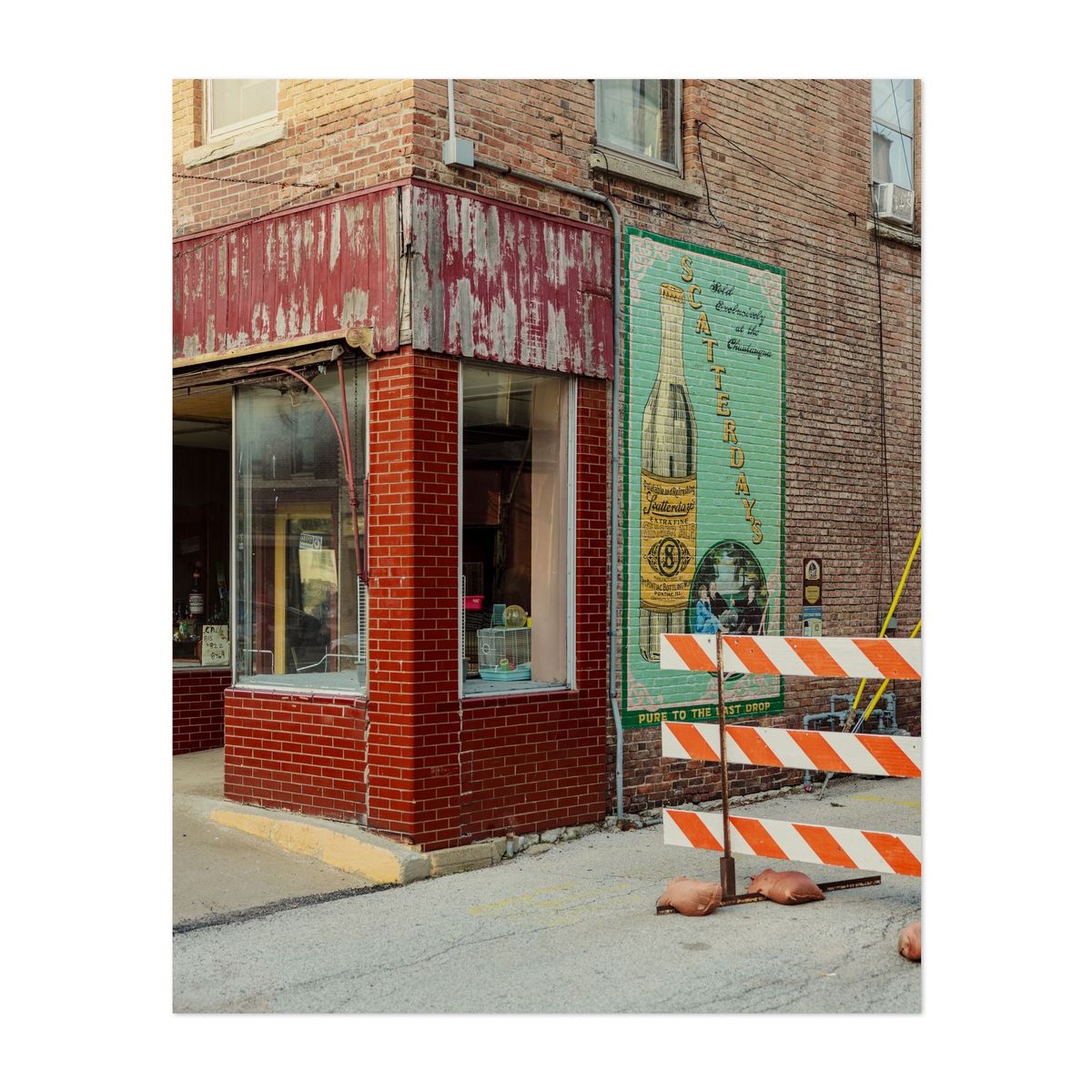 Scatterday's Ginger Ale Sign in Pontiac – image 1 of 2