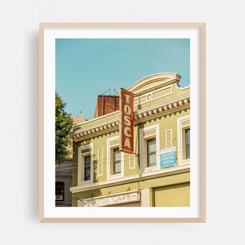 Tosca Sign