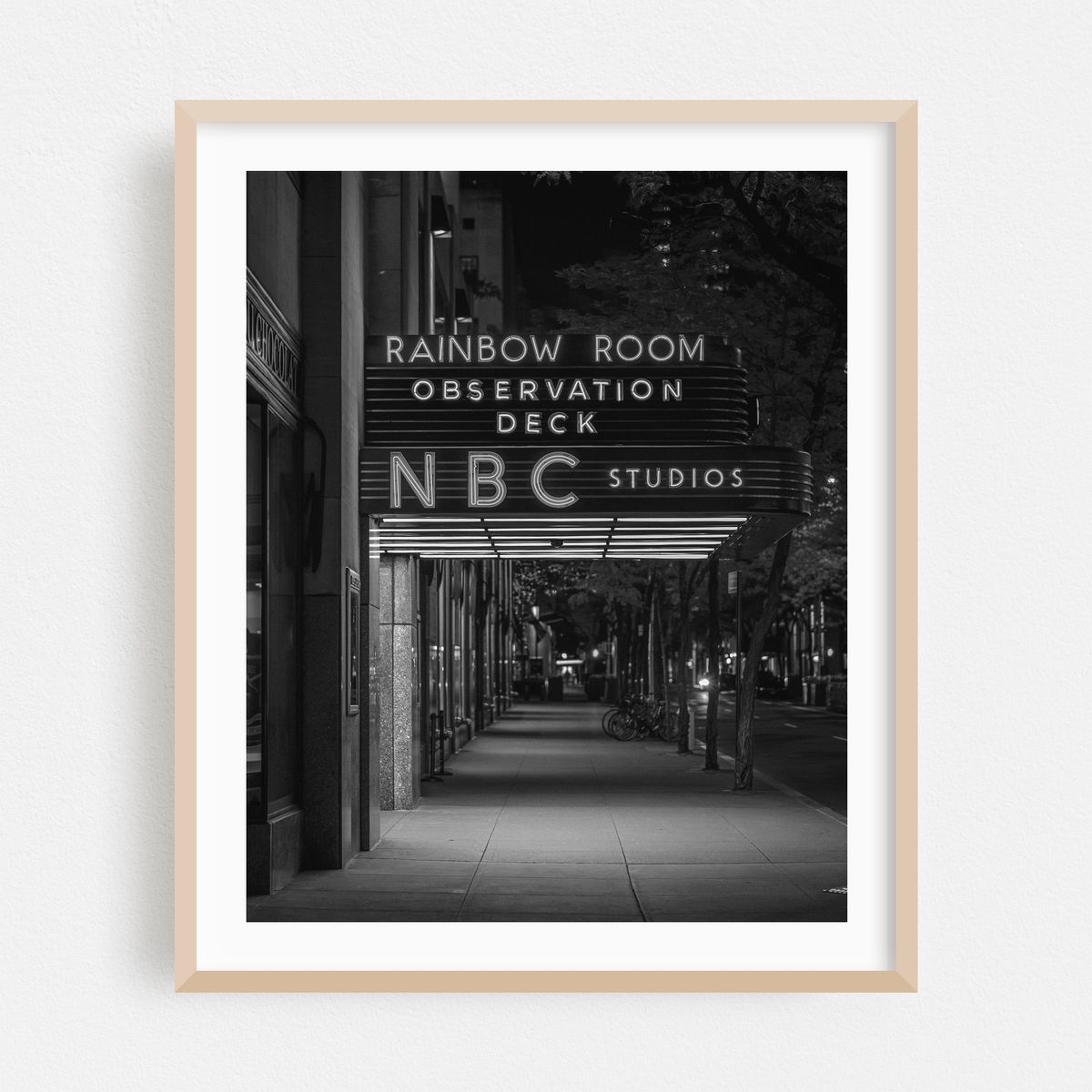 Rainbow Room Neon 02 B&W – image 1 of 12