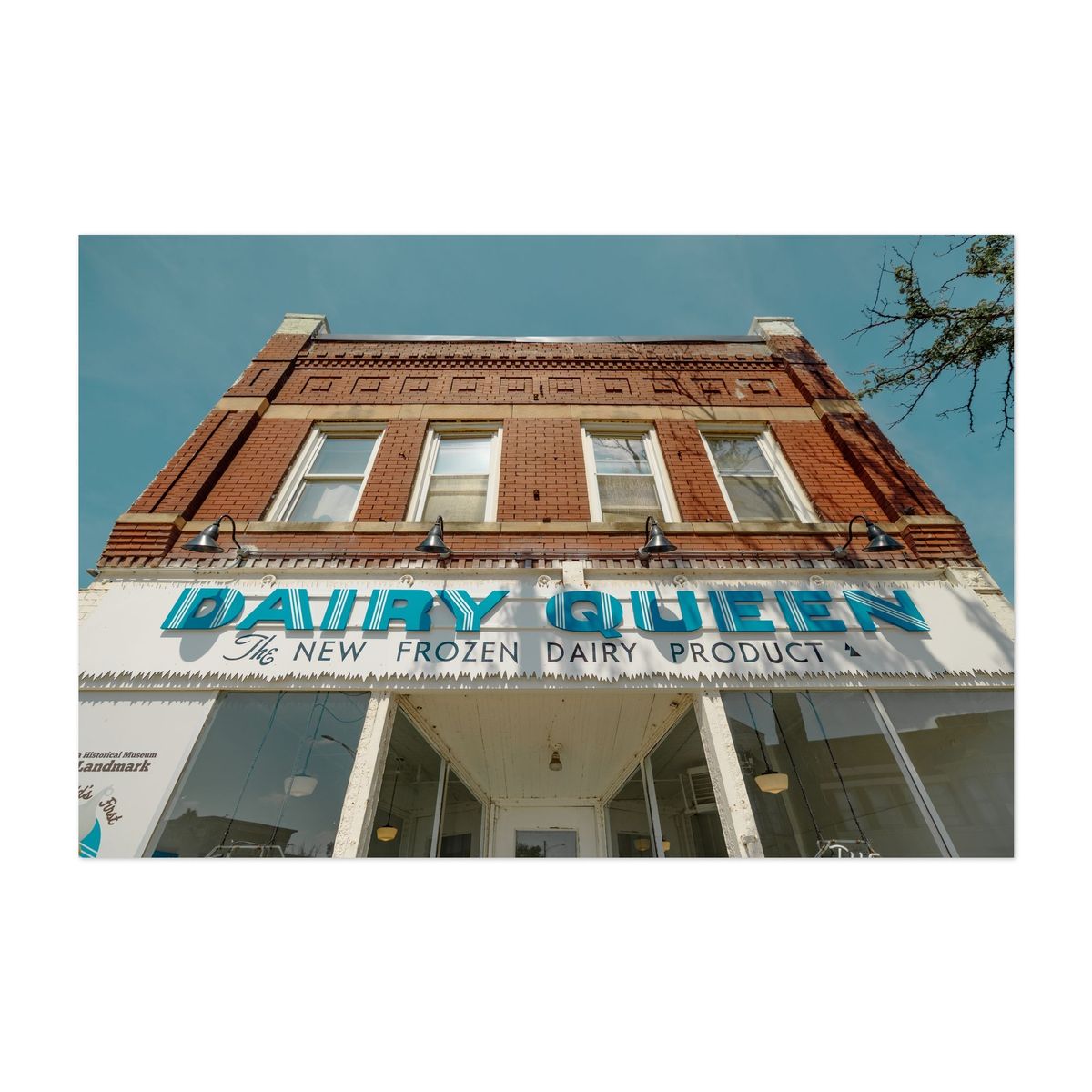 The Original Dairy Queen 01 – image 1 of 2