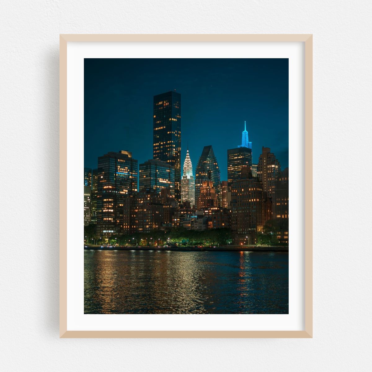 Chrysler Building from Roosevelt Island – image 1 of 12