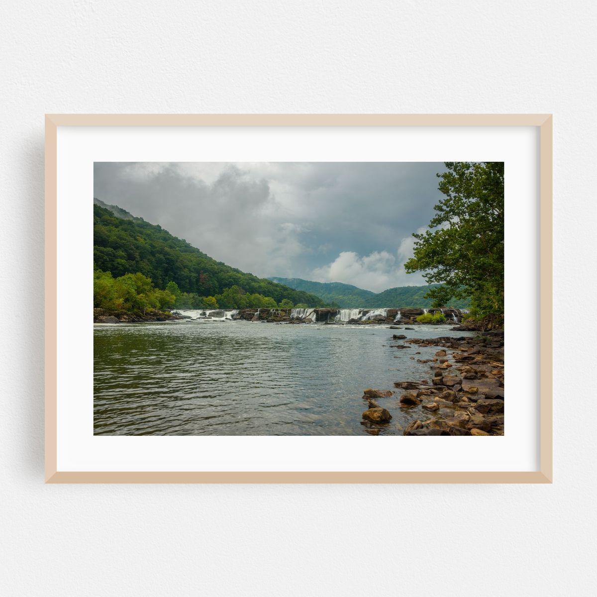 Sandstone Falls, New River Gorge – image 1 of 6