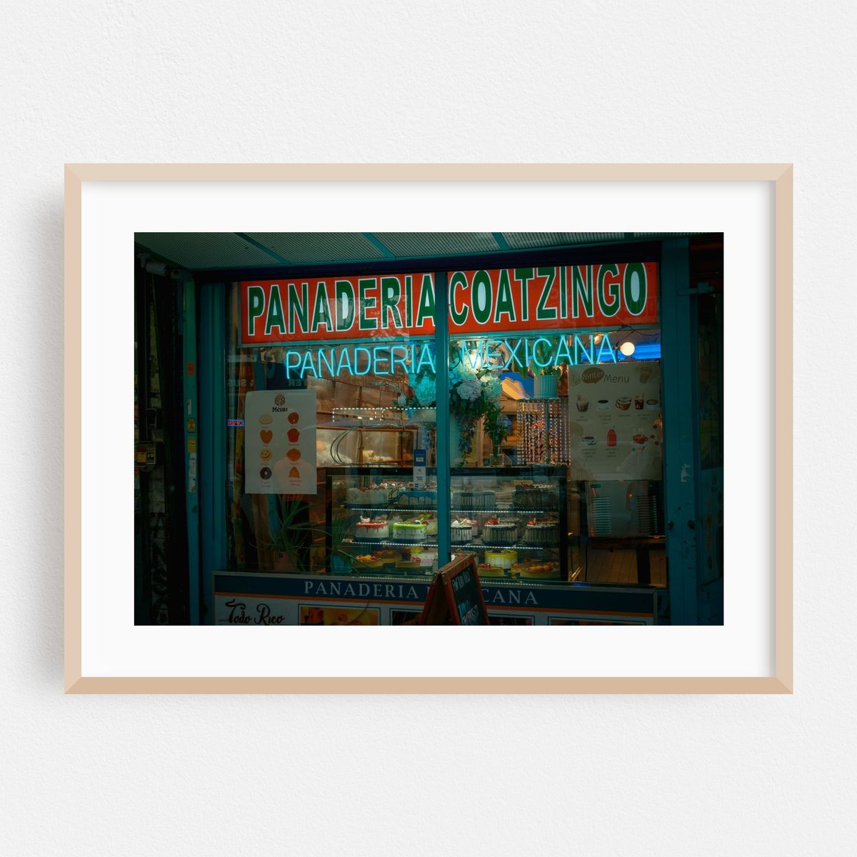 Todo Rico Bakery, Jackson Heights – image 1 of 6