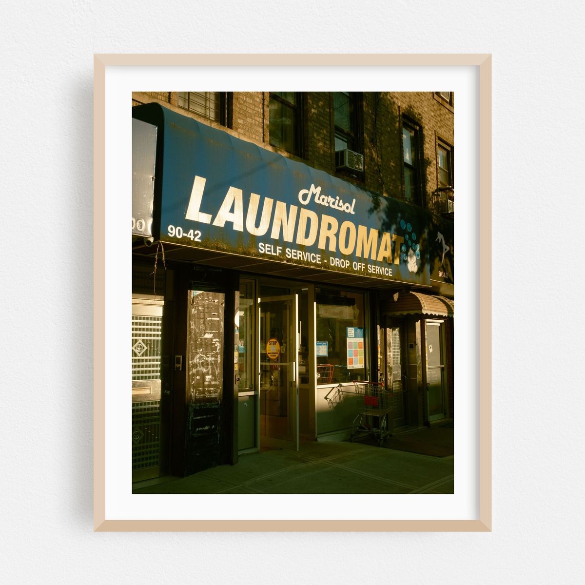 Marisol Laundromat, Elmhurst – image 1 of 12