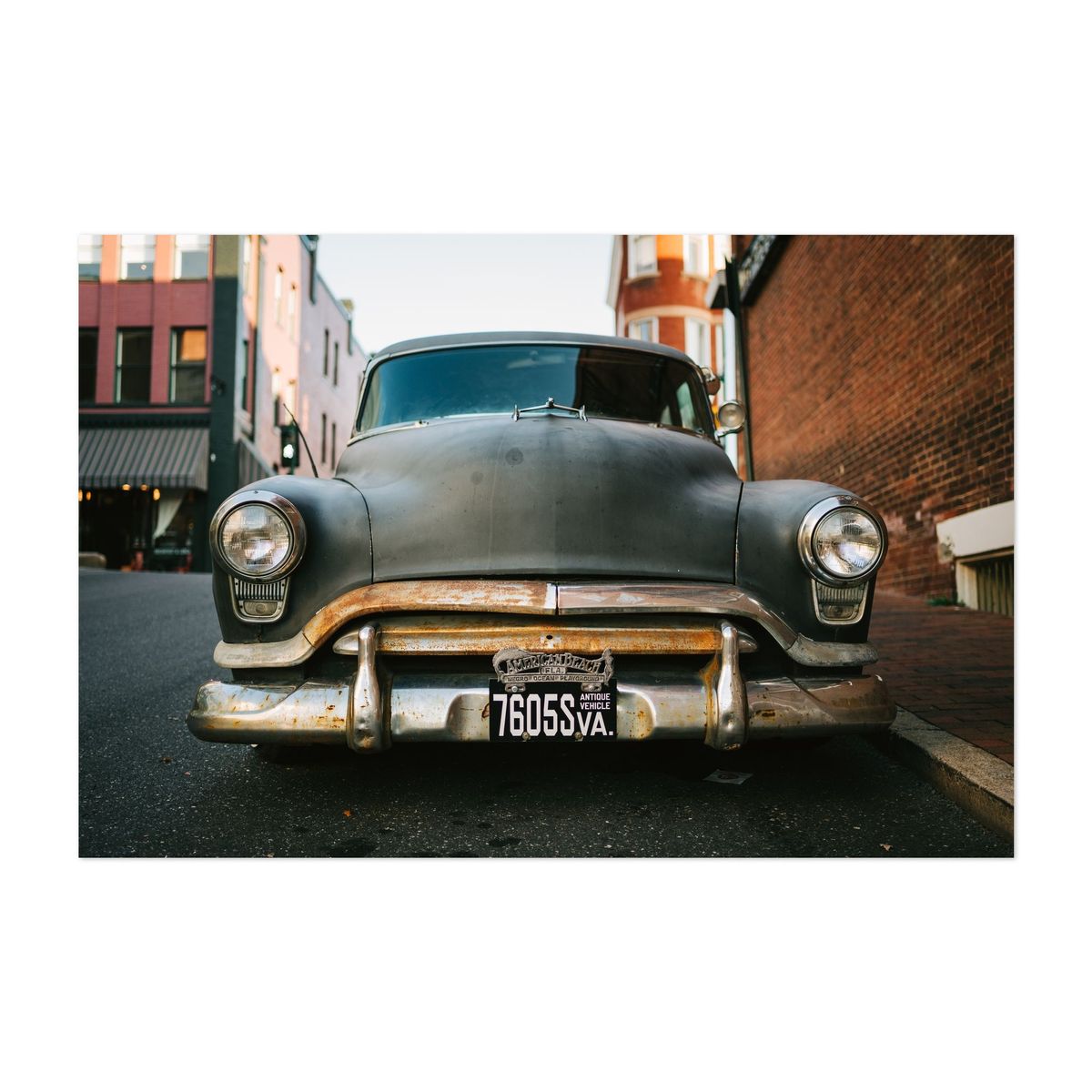 Vintage Car, Staunton – image 1 of 2