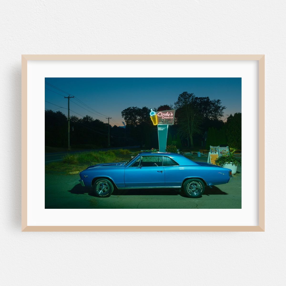 Cindy's Drive In, Granby 01 – image 1 of 9
