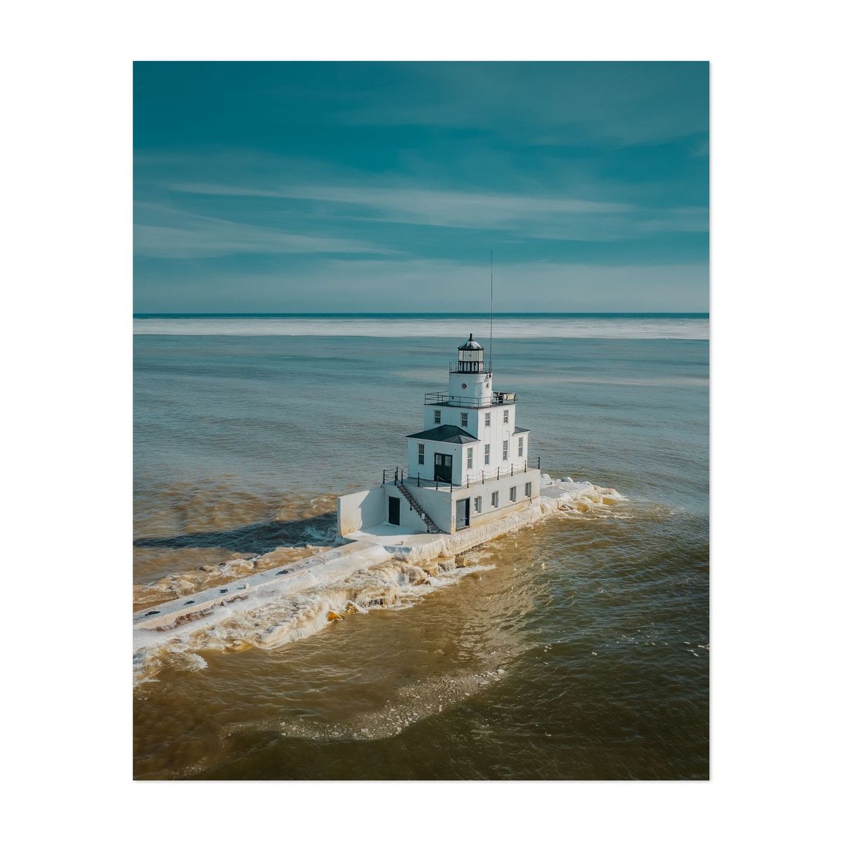 Manitowoc Lighthouse 01 – image 1 of 2