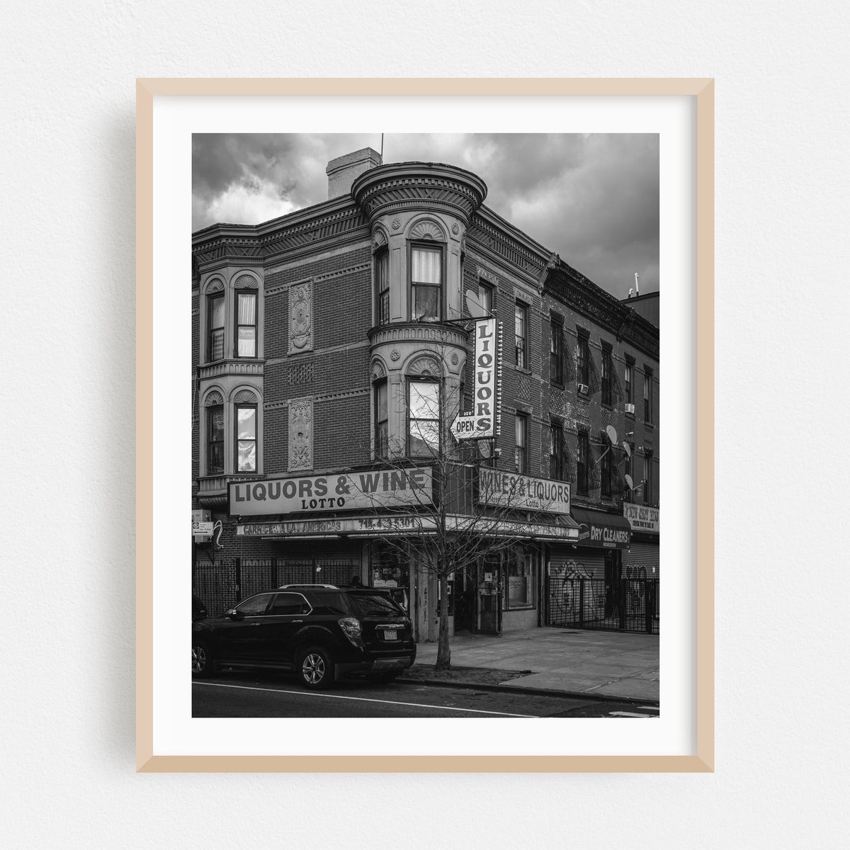 Liquors, Bushwick B&W – image 1 of 12
