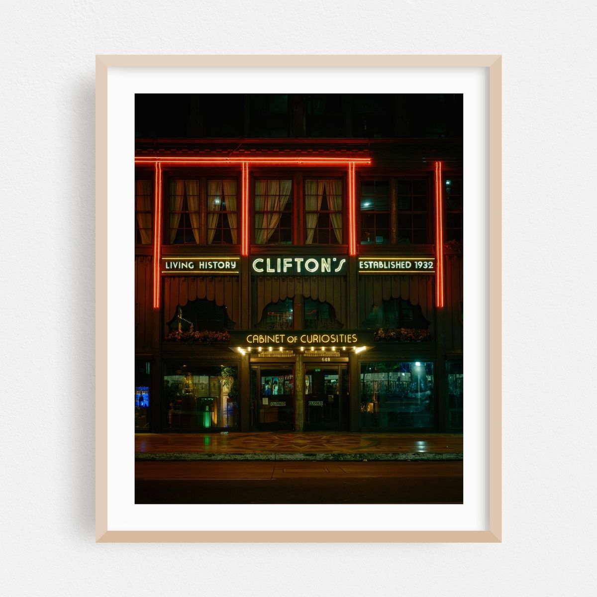 Clifton's Republic, Los Angeles – image 1 of 12