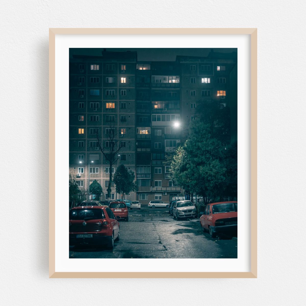 Night in Aurel Vlaicu, Arad 01 – image 1 of 12