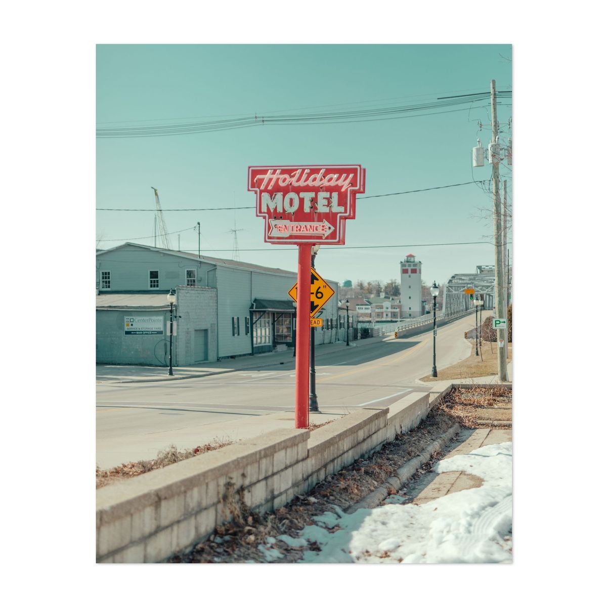 Holiday Motel 01 – image 1 of 2