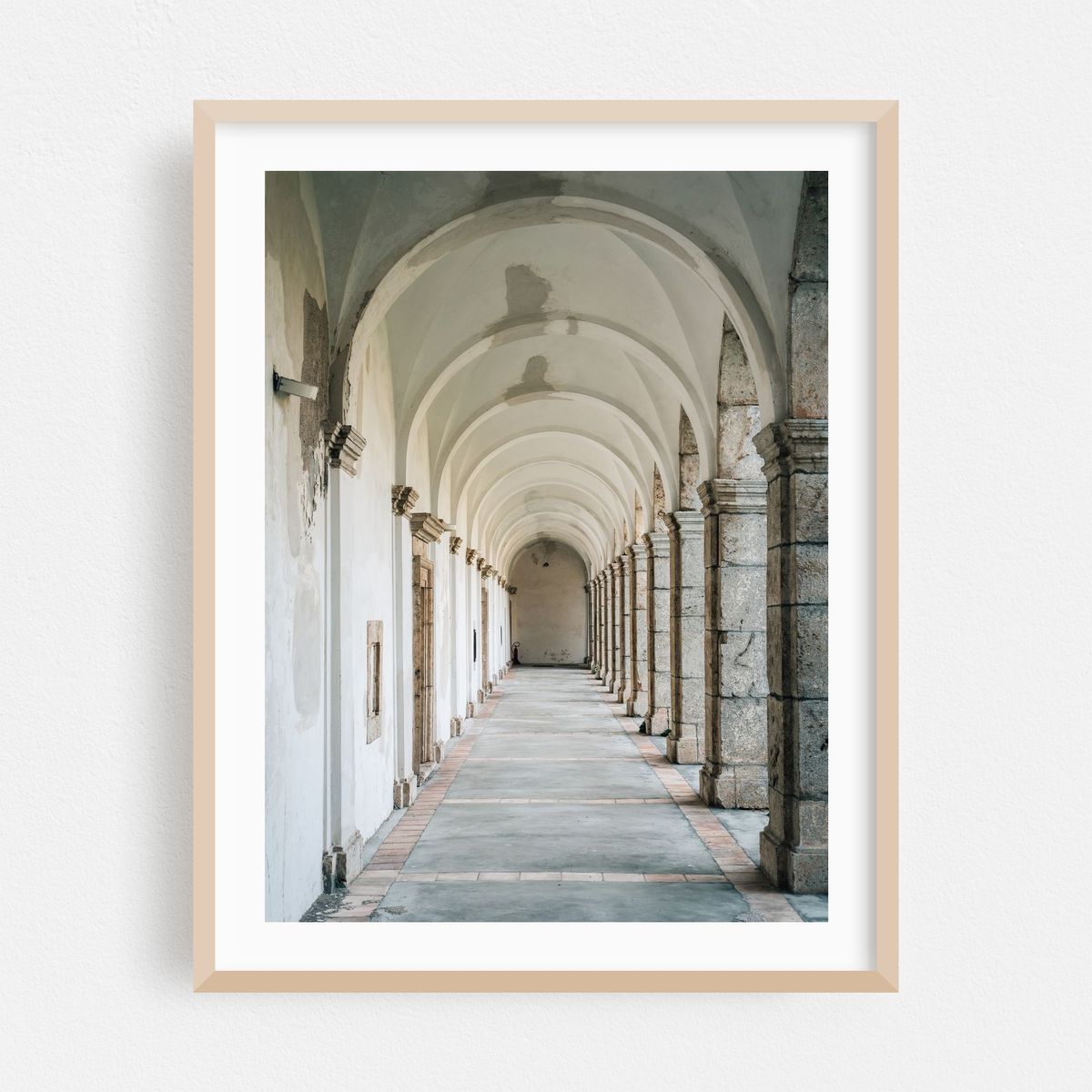 Corridor, Capri – image 1 of 3