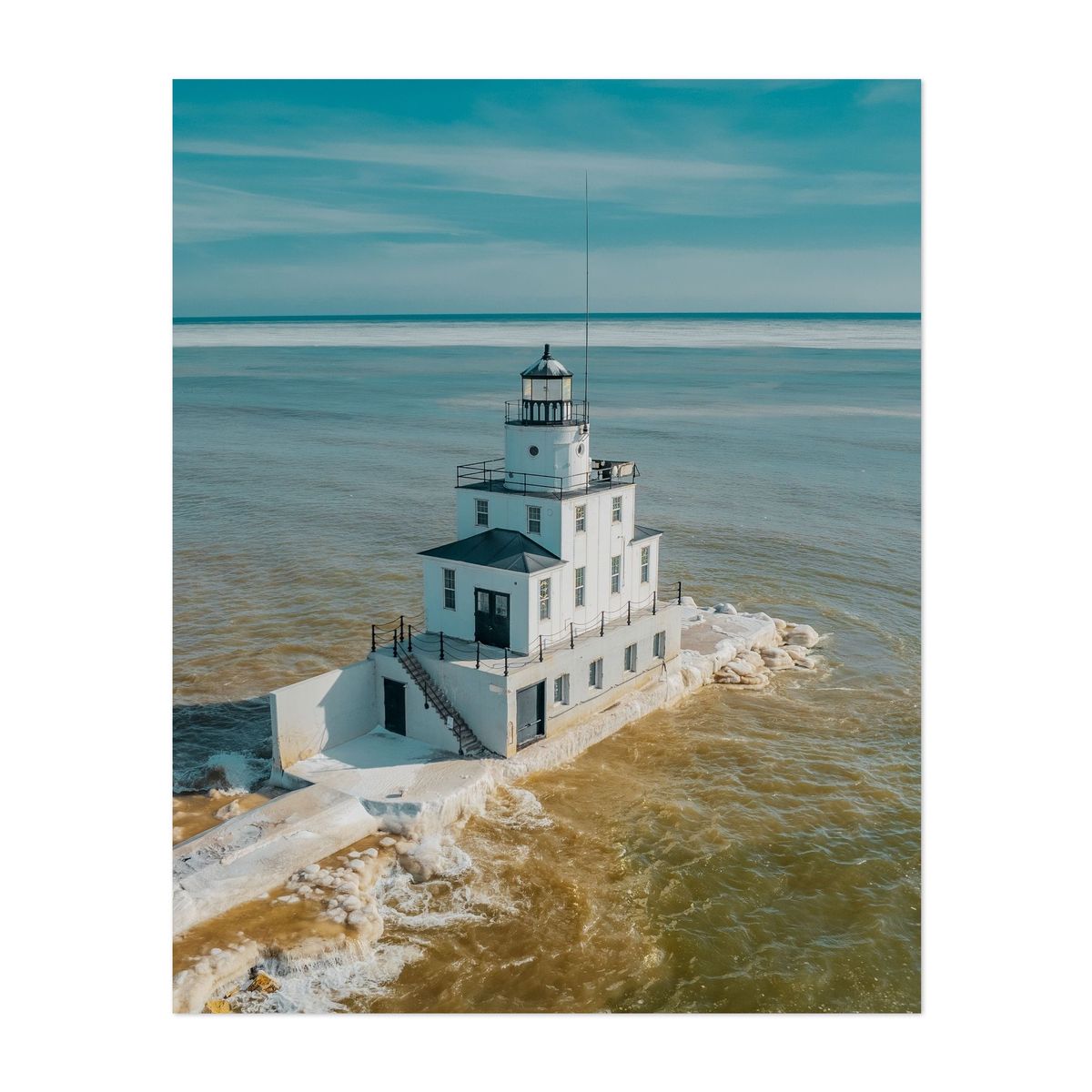 Manitowoc Lighthouse 02 – image 1 of 2