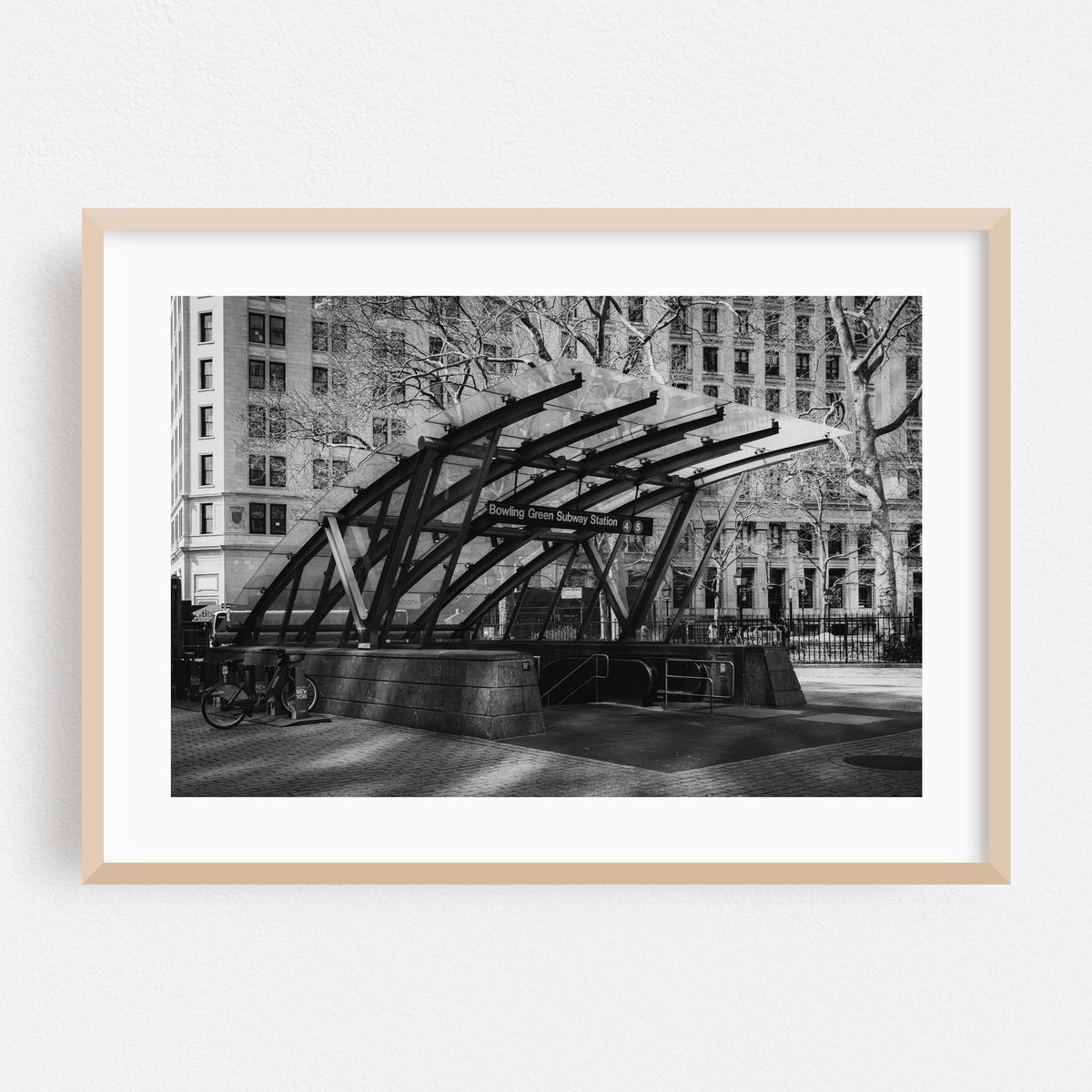 Bowling Green Station B&W – image 1 of 6