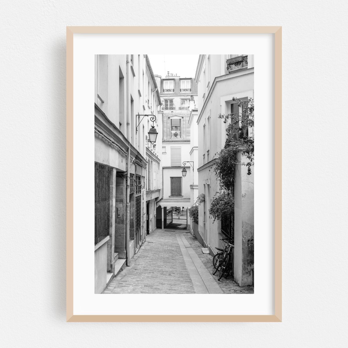 Passage des Postes B&W – image 1 of 16