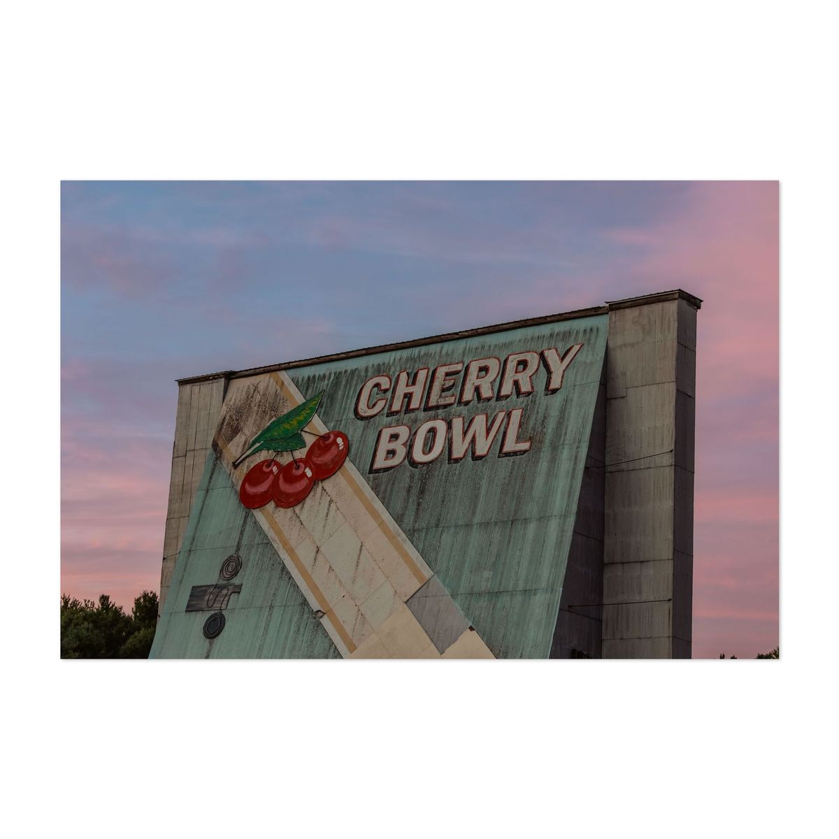 Cherry Bowl Drive-In Theatre 02 – image 1 of 2