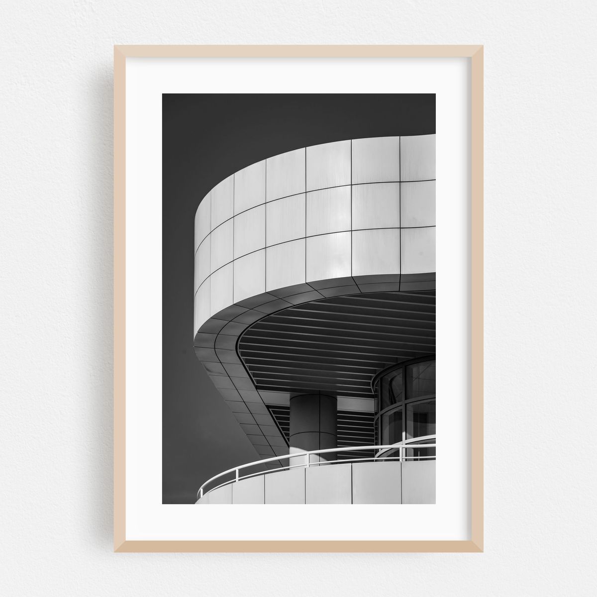 The Getty 03 B&W – image 1 of 16