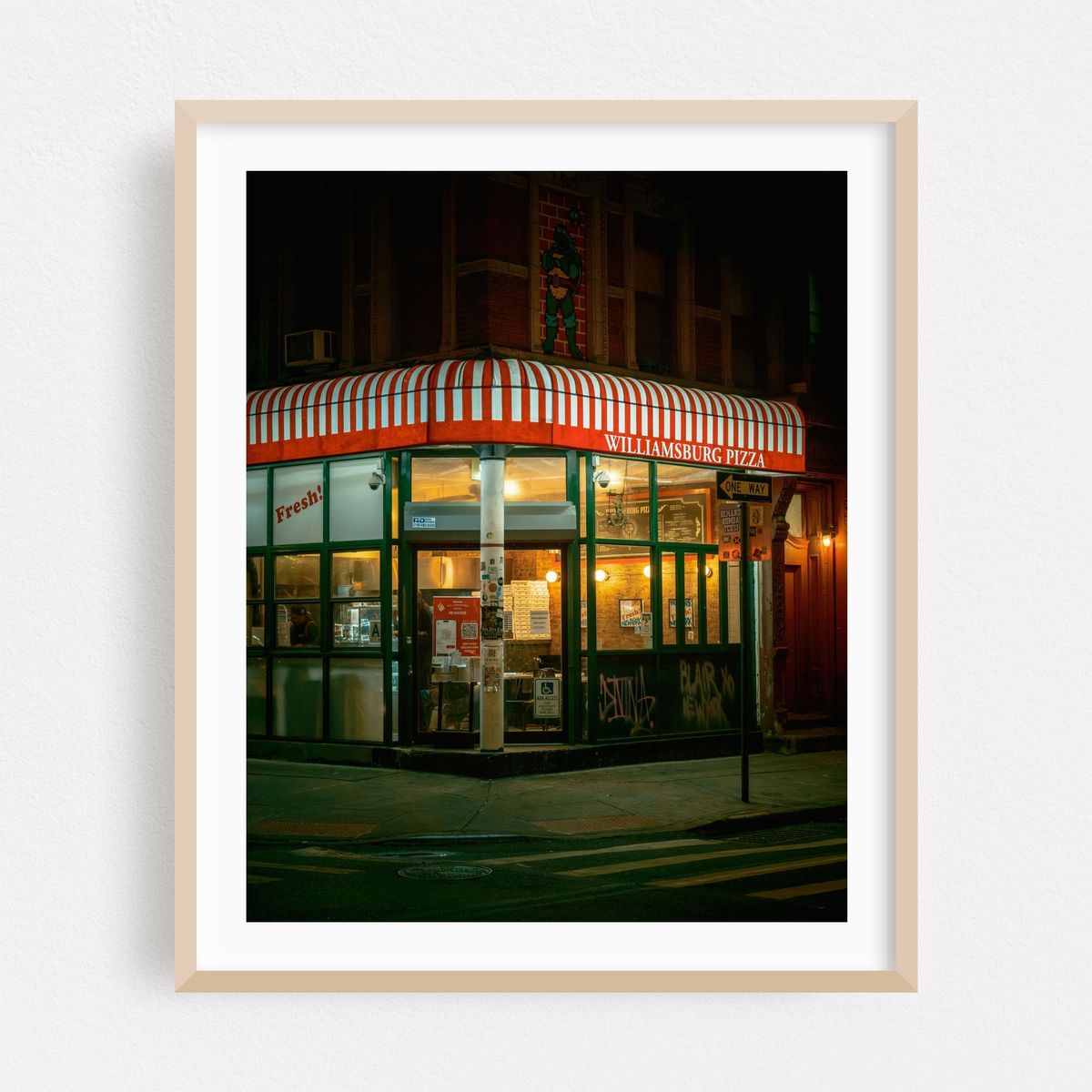 Williamsburg Pizza, Lower East Side – image 1 of 12
