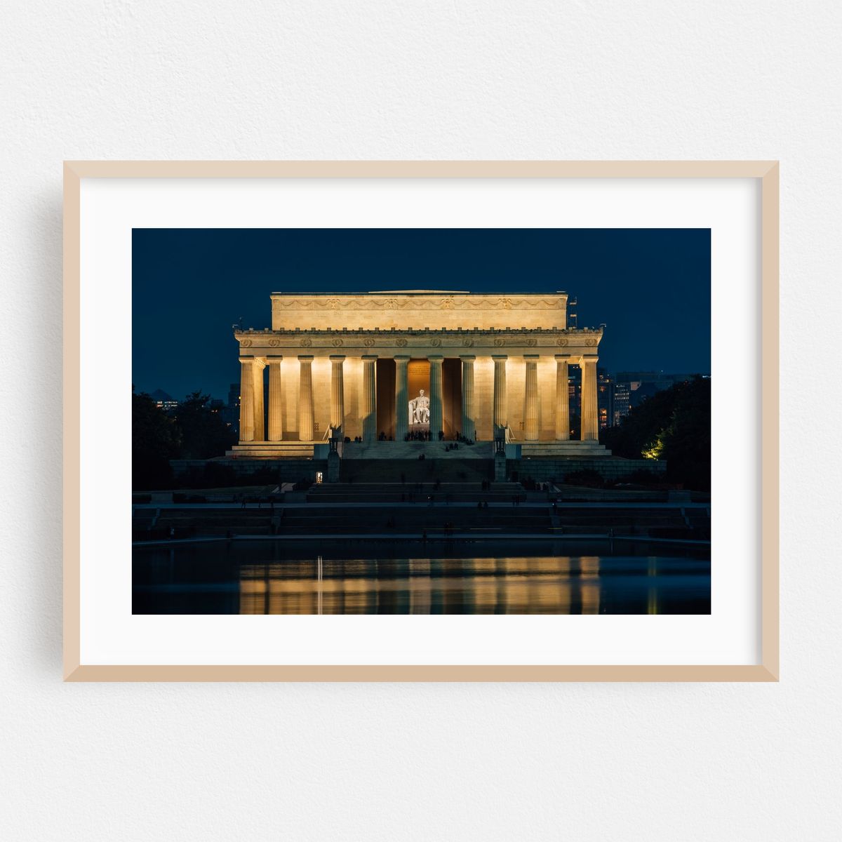 Close-Up Lincoln Memorial – image 1 of 6