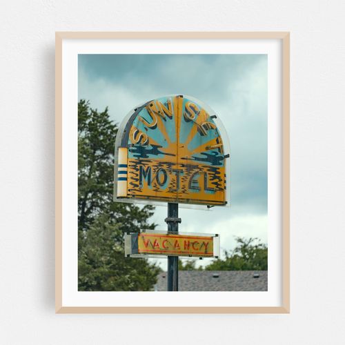Sunset Motel 01