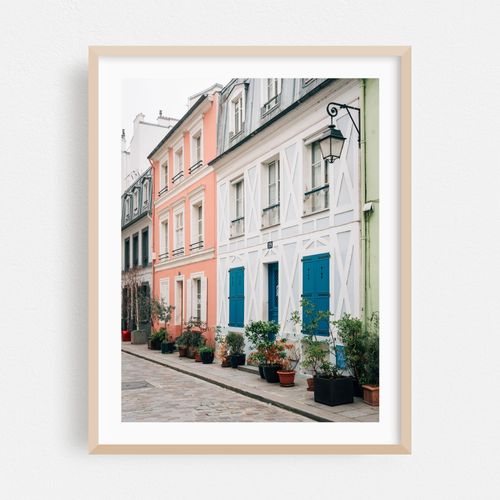 Colorful Rue Cremieux, Paris 02