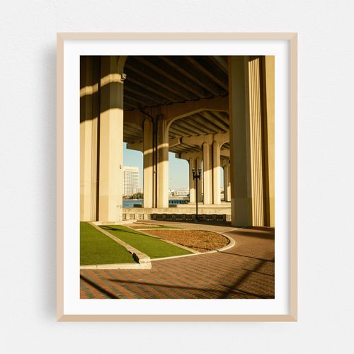Under the Bridge, Riverside