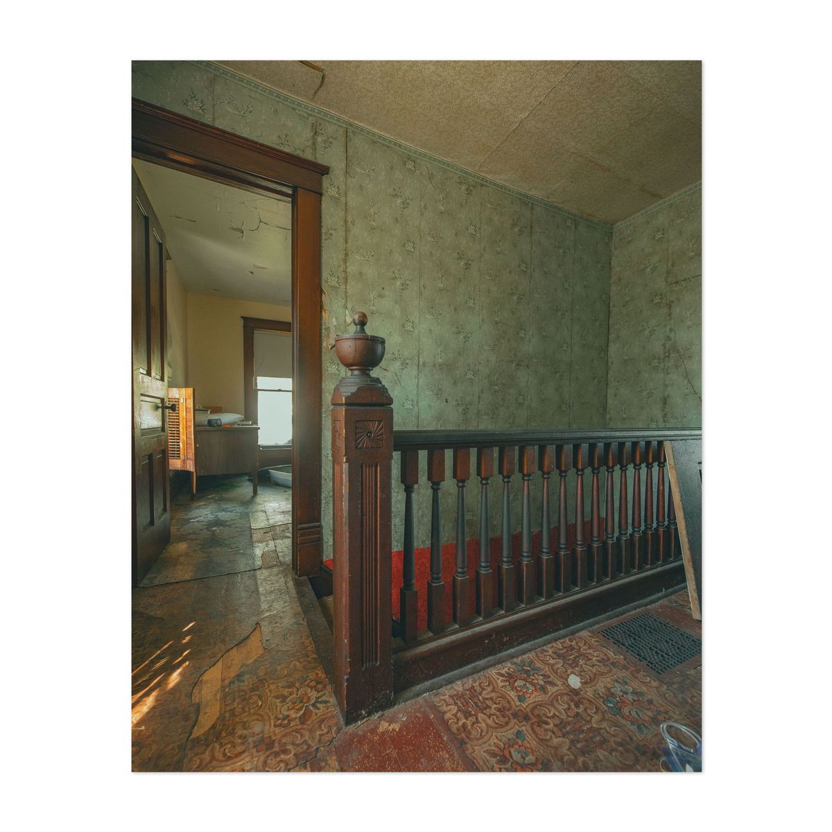 Bell Plain House 02 – image 1 of 2