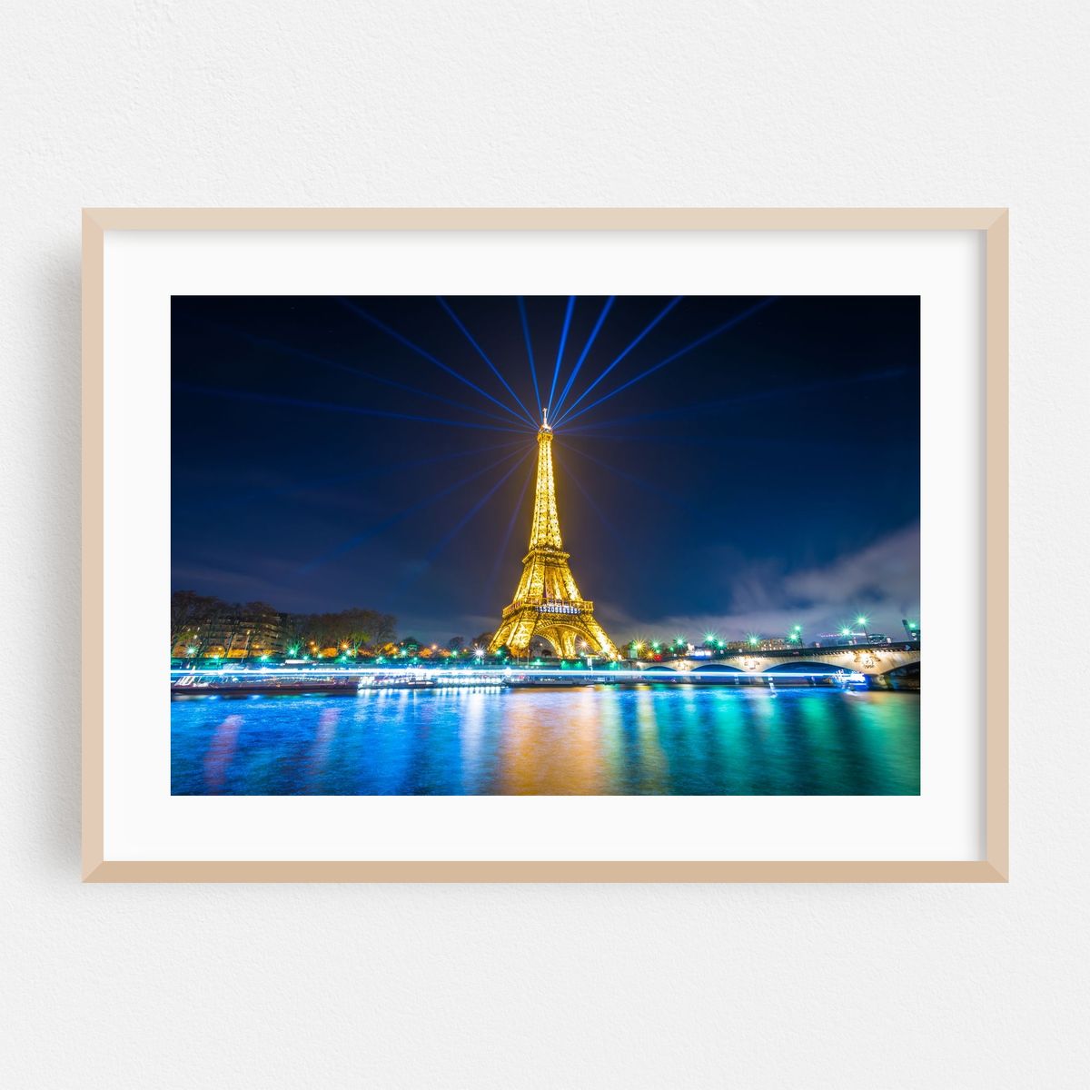 The Eiffel Tower and the Seine – image 1 of 6