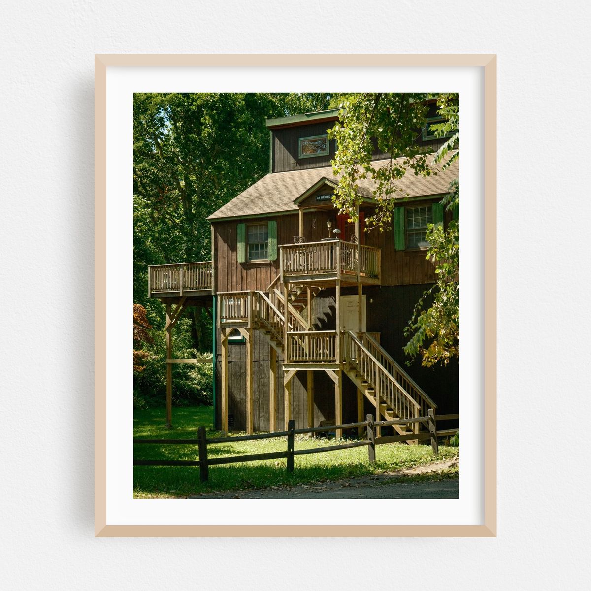 House in Phoenicia 01 – image 1 of 12