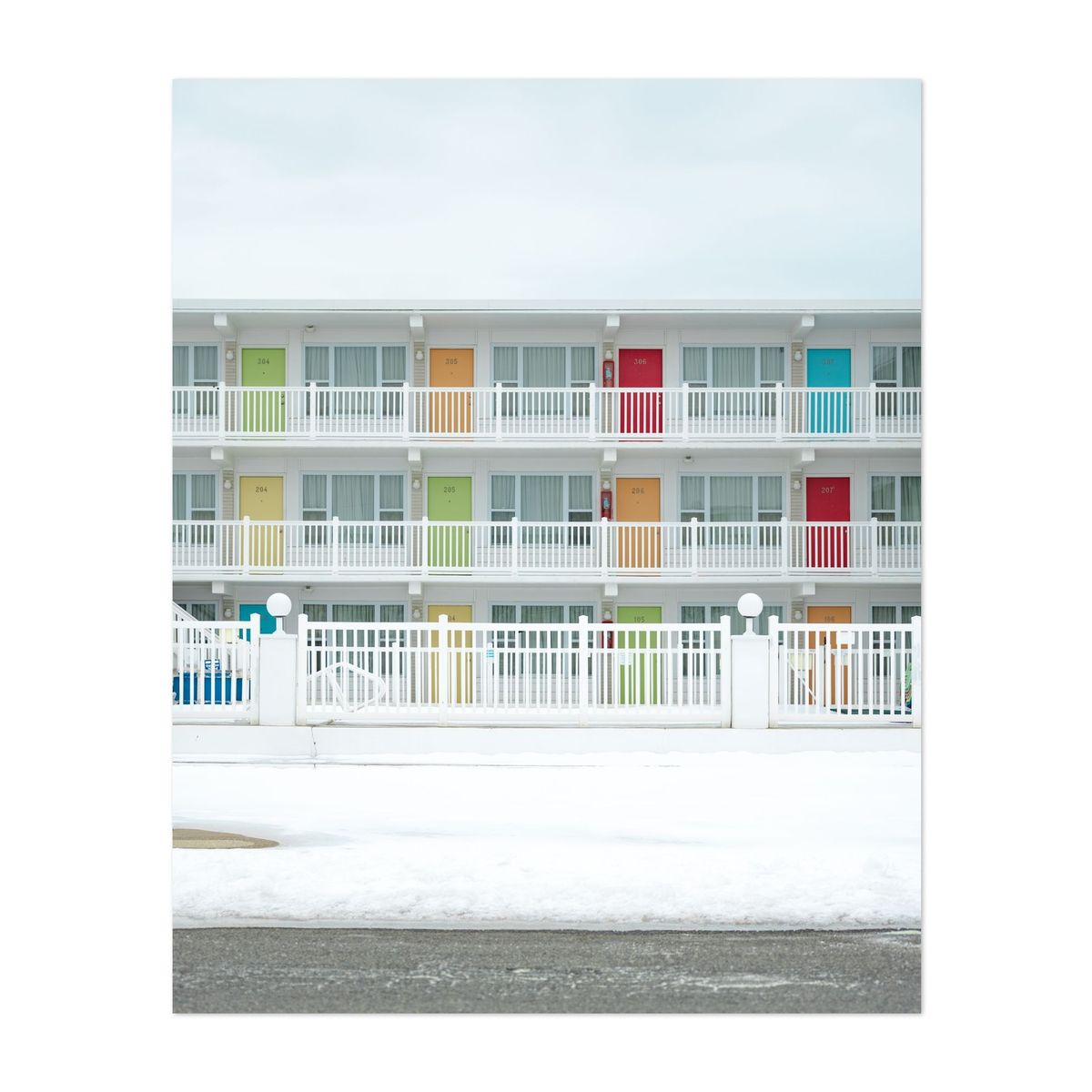 Lollipop Motel in Winter 03 – image 1 of 2