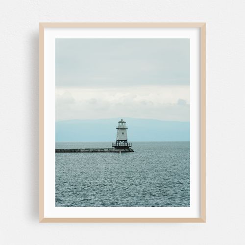 Burlington Breakwater North Lighthouse 02