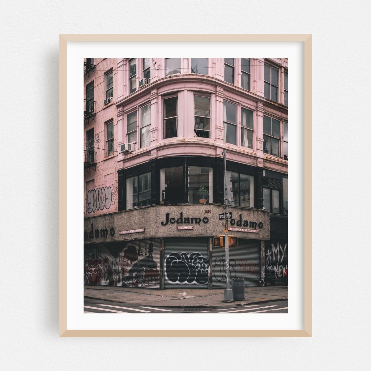 Jodamo, LES – image 1 of 12