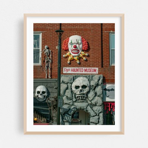 Foy's Halloween Store 04