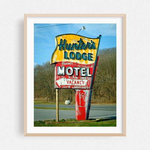 Hunter's Lodge Restaurant & Motel