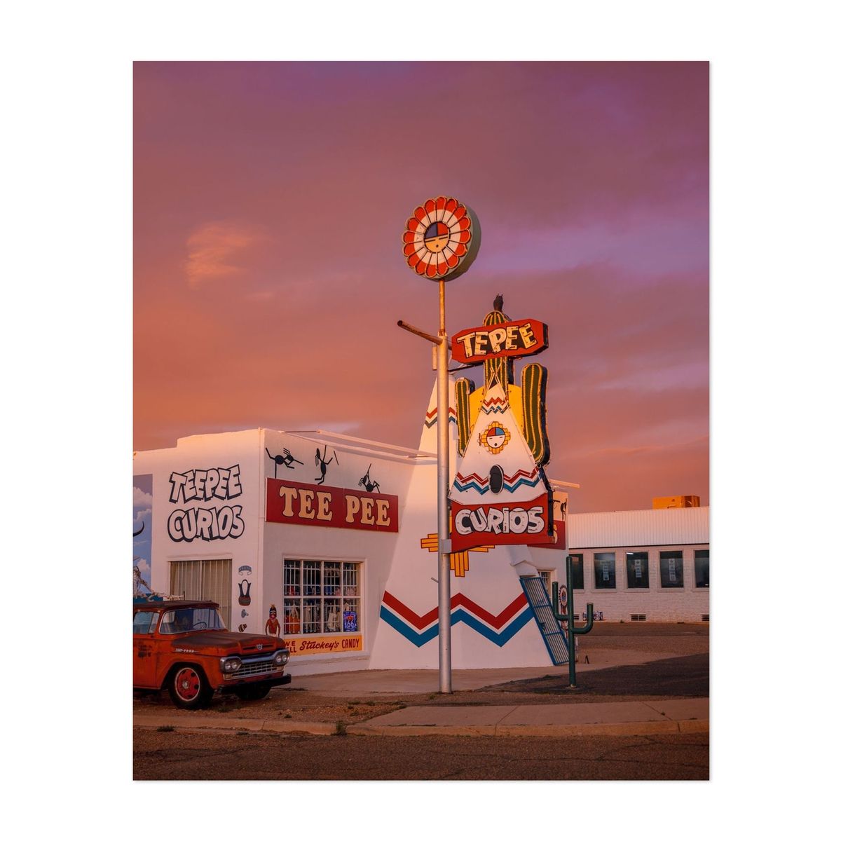 Tee Pee Curios 01 – image 1 of 2