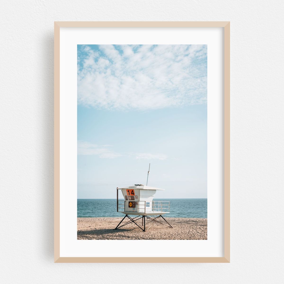 Lifeguard Stand, Malibu 01 – image 1 of 16