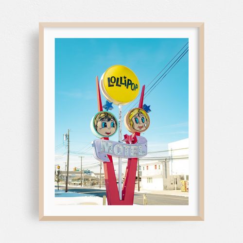 Lollipop Motel in Winter 02
