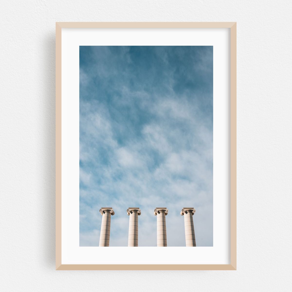 Las Cuatro Columnas – image 1 of 16