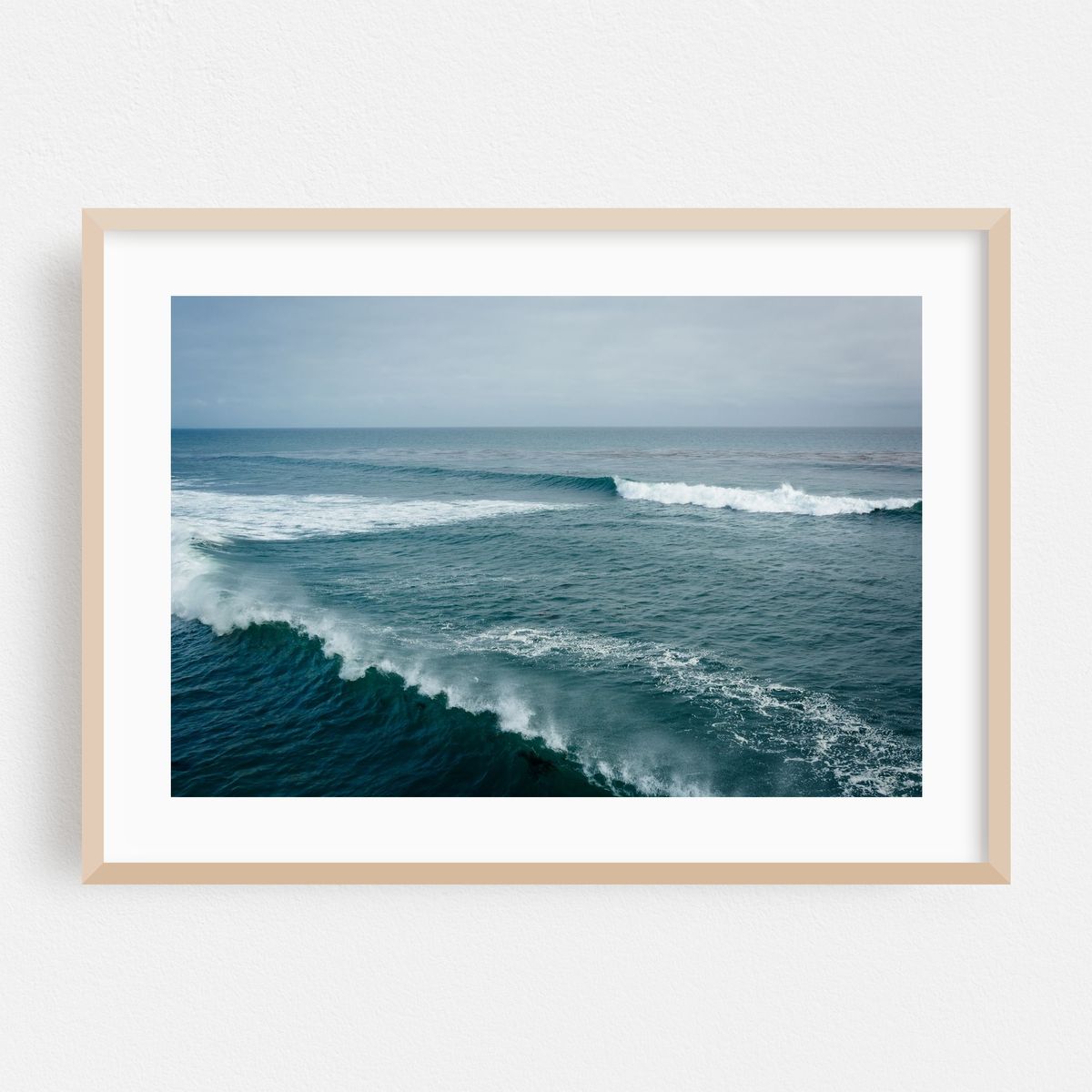 Crashing, Santa Cruz – image 1 of 6