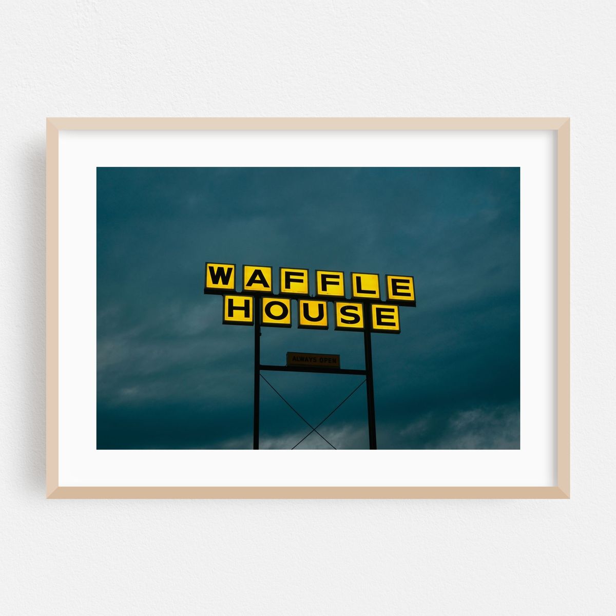 Waffle House, Florence 01 – image 1 of 9