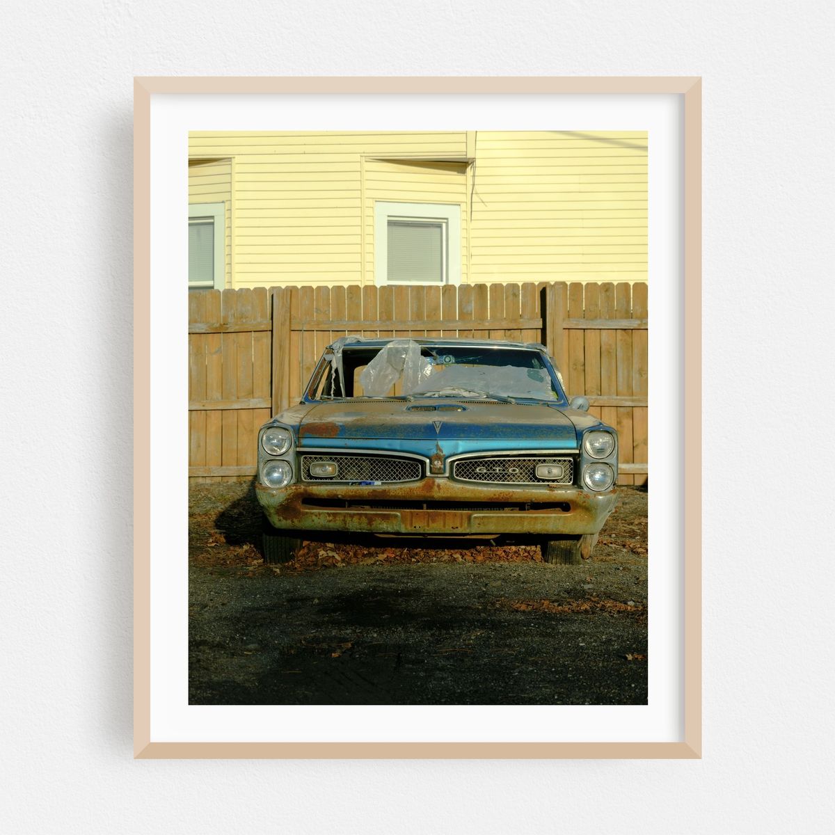 Vintage in Riverside, Buffalo 01 – image 1 of 12