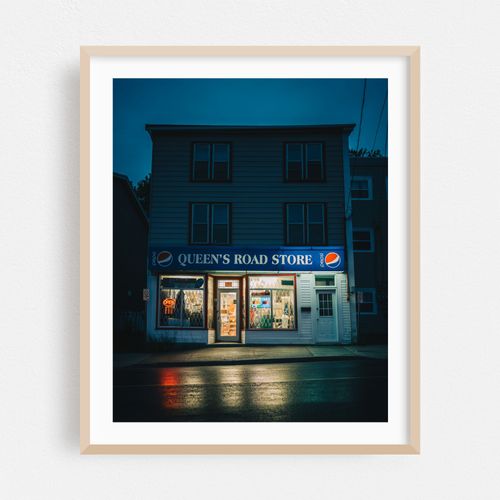 Queen's Road Store 01